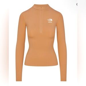 LIMITED EDITION SKIMS X NORTH FACE REFINA LONG SLEEVE TOP